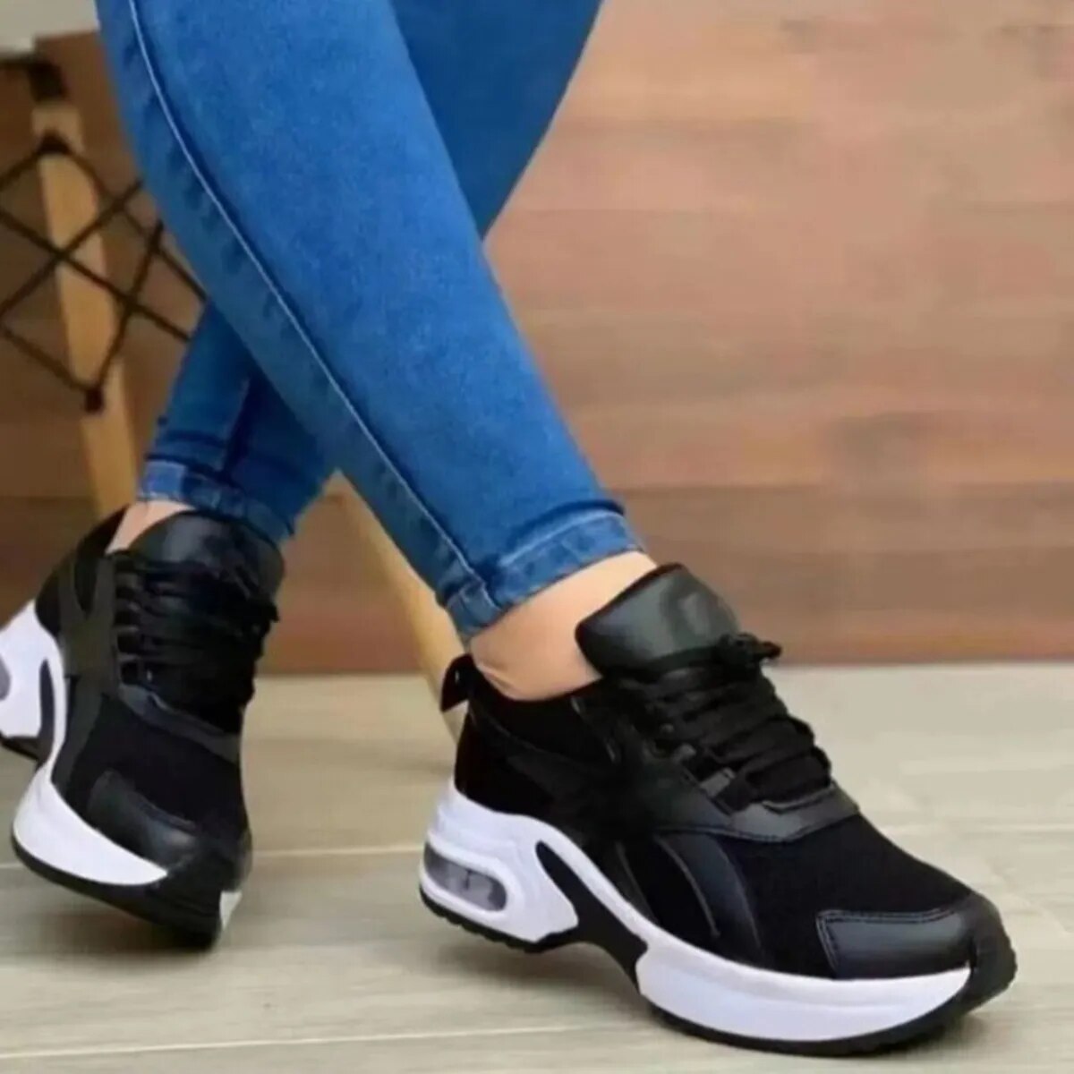 Tênis Casual Preto Feminino Flex - Garabella