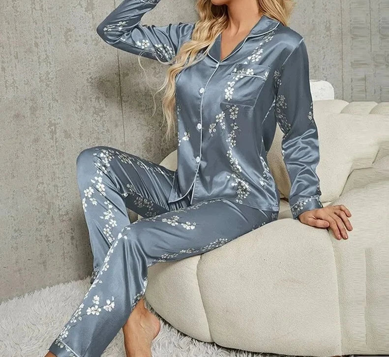 Pijama Feminino de Cetim Longo - Garabella